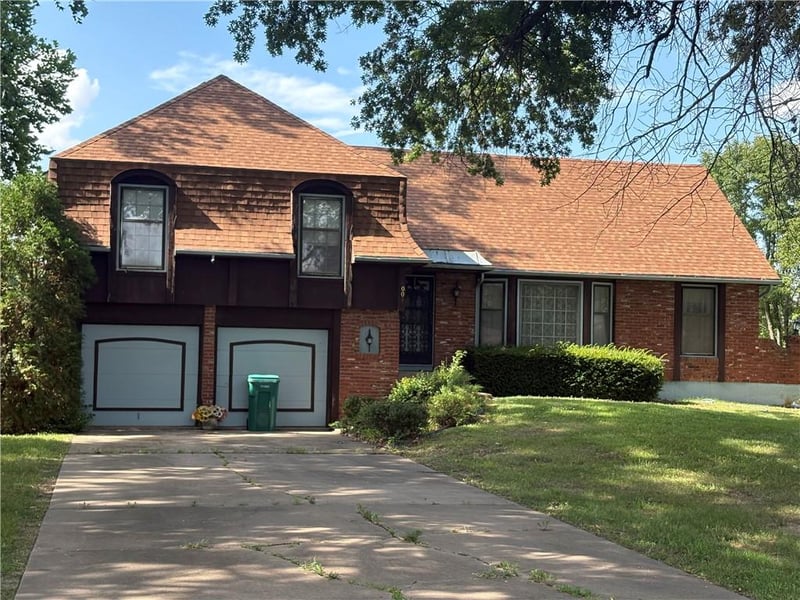 6001 194th St, Stilwell, KS 66085