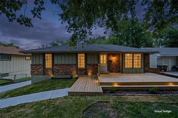 8209 Kenwood Ave, Kansas City, MO 64131