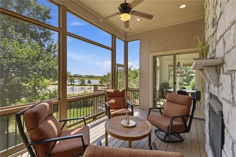 24855 W 95th Ter, Lenexa, KS 66227