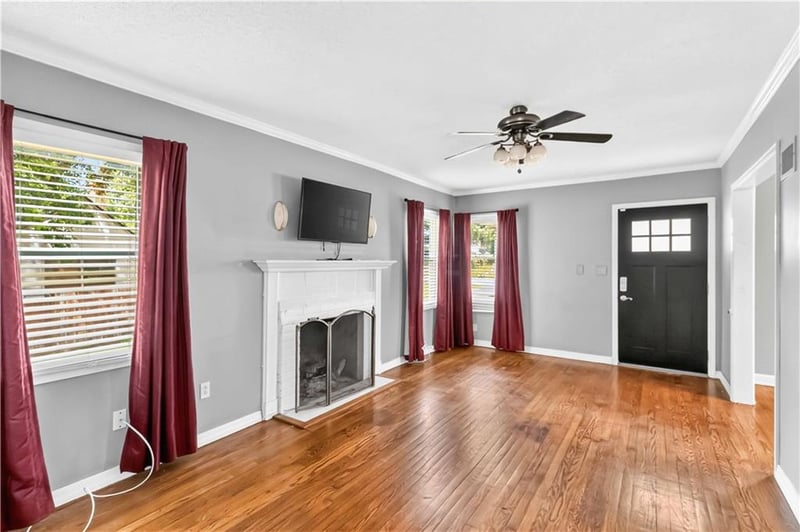 1017 84th Ter, Kansas City, MO 64131
