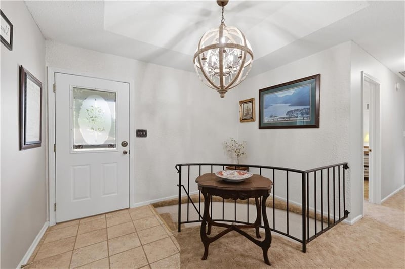 2524 S Whitney Ave, Independence, MO 64057