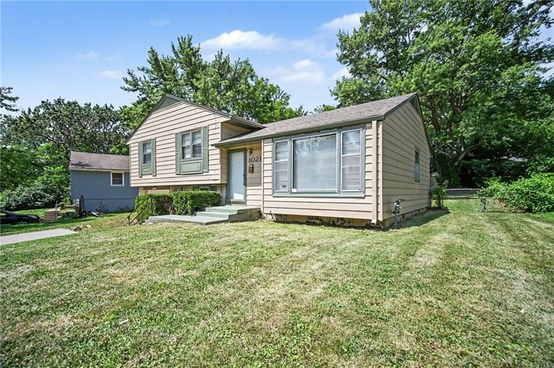 10212 Wheeling Ave, Kansas City, MO 64134