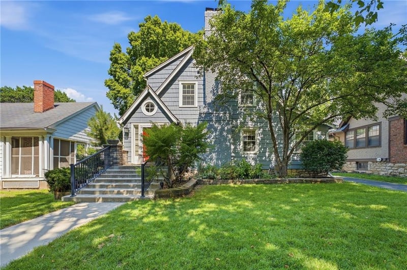 7135 Jefferson St, Kansas City, MO 64114