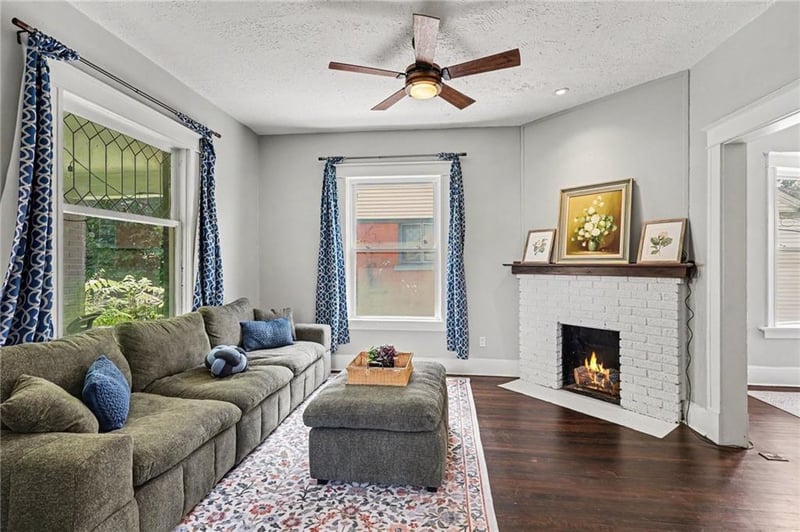 3212 Campbell St, Kansas City, MO 64109