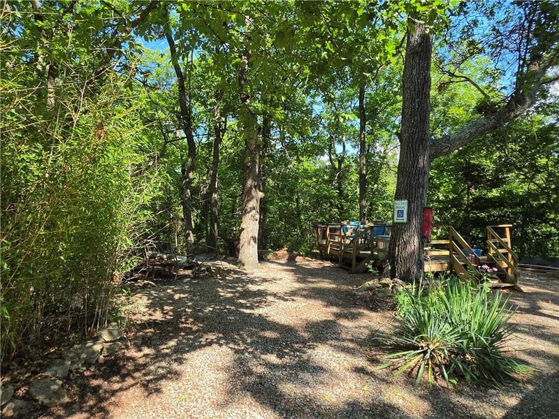 2 Shady Ct, Lacygne, KS 66040