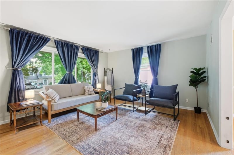 8804 Custer Trl, Kansas City, MO 64131