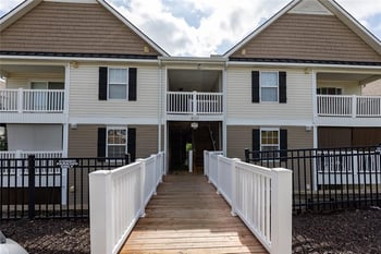 8111 N Lawndale Ave #1C, Kansas City, MO 64119