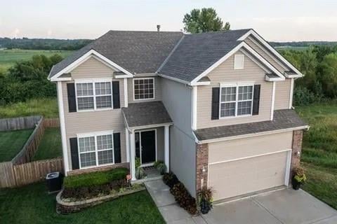 20021 24th Terrace Ct, Independence, MO 64057