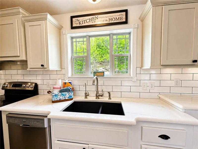 594 Redbud Ln, Gravois Mills, MO 65037