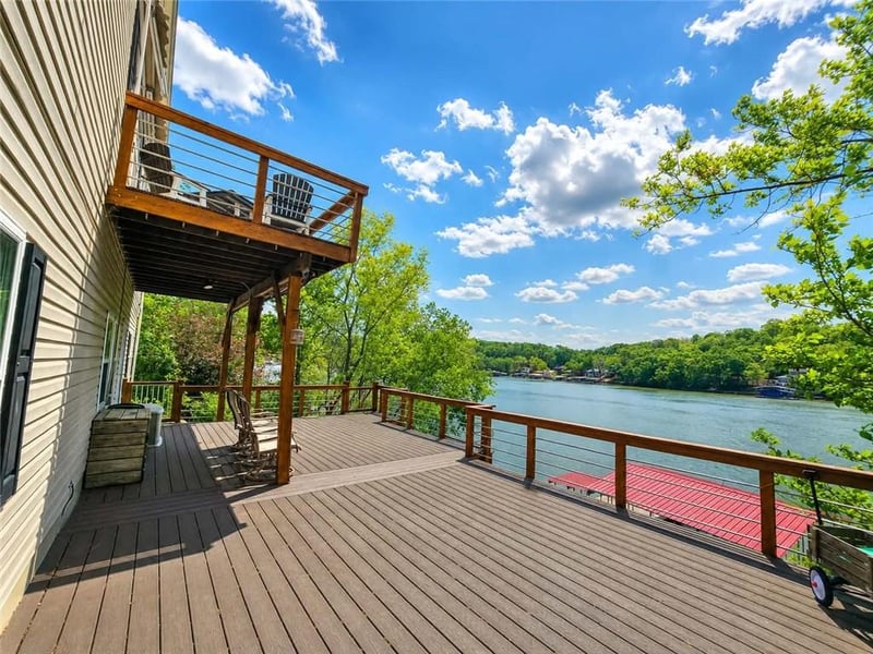 594 Redbud Ln, Gravois Mills, MO 65037