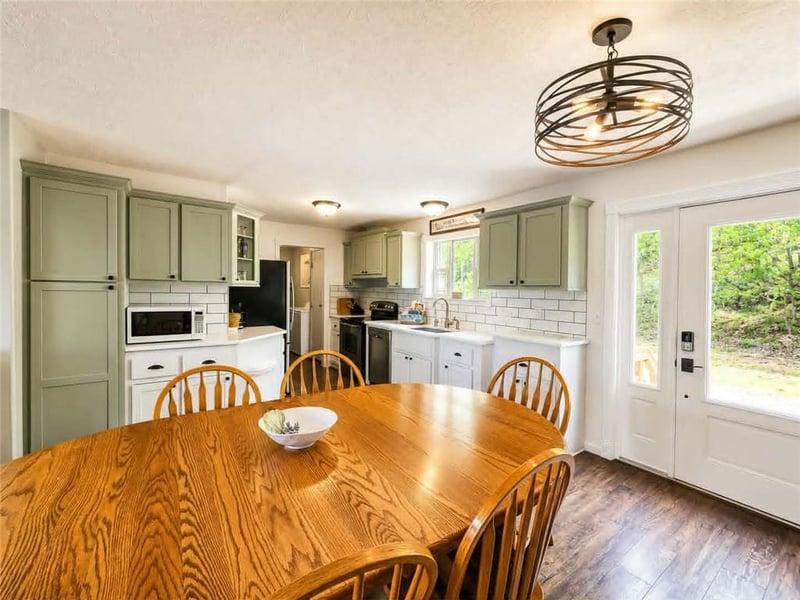 594 Redbud Ln, Gravois Mills, MO 65037
