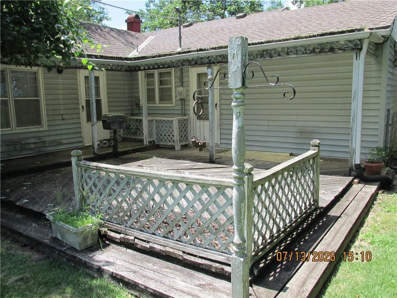 8009 Hunter St, Raytown, MO 64133