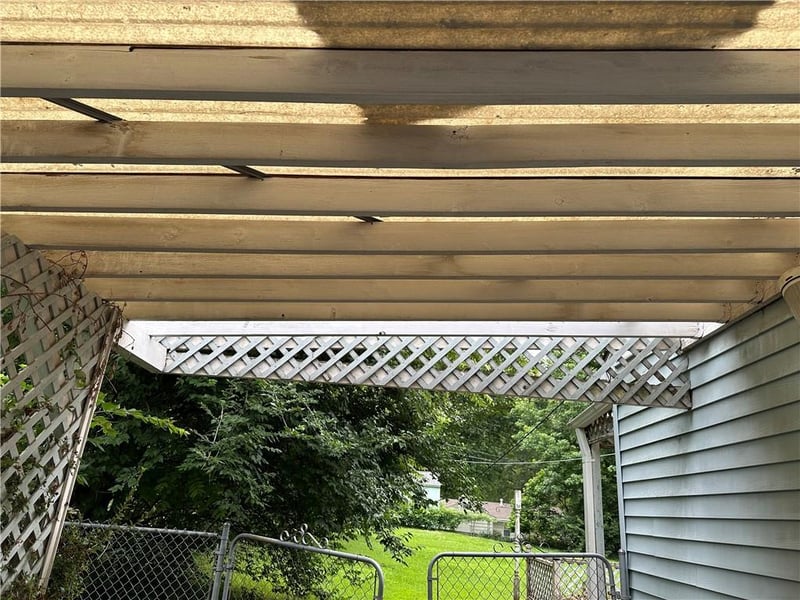 8009 Hunter St, Raytown, MO 64133