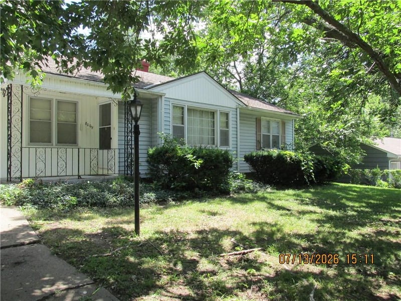 8009 Hunter St, Raytown, MO 64133