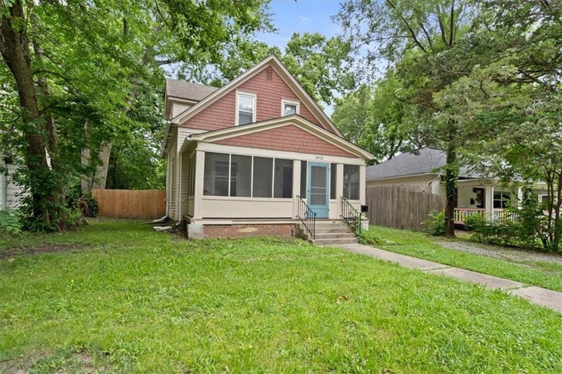1915 Kentucky St, Lawrence, KS 66046