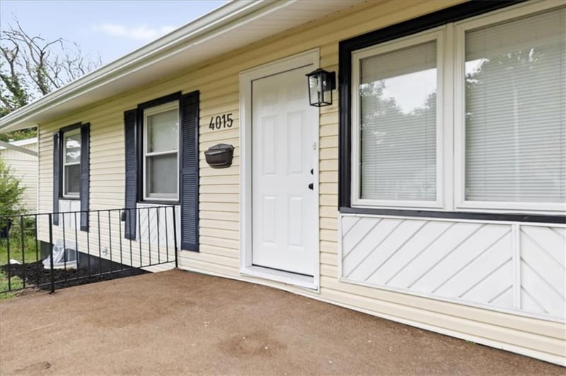 4015 Lawn Ave, Kansas City, MO 64130
