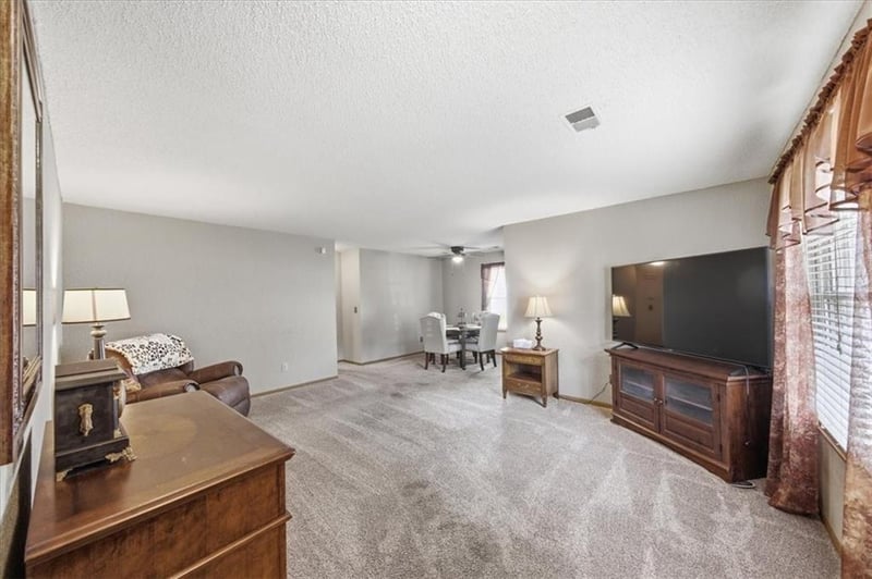 7845 Freeman Ave, Kansas City, KS 66112