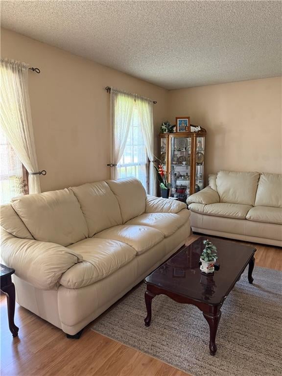 11201 W 114th St, Overland Park, KS 66210