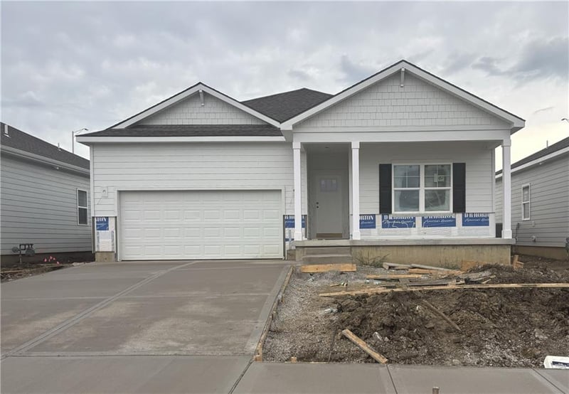 25254 W 177th Ter, Gardner, KS 66030