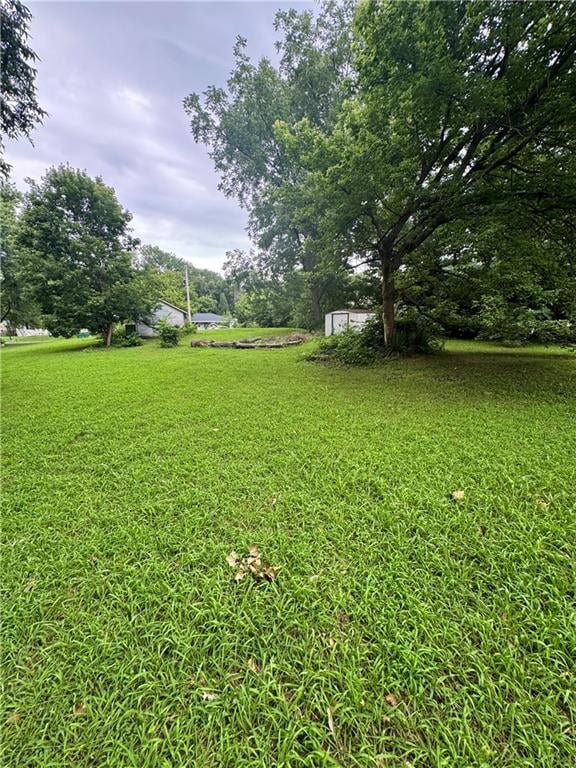 207 6th St, Urich, MO 64788
