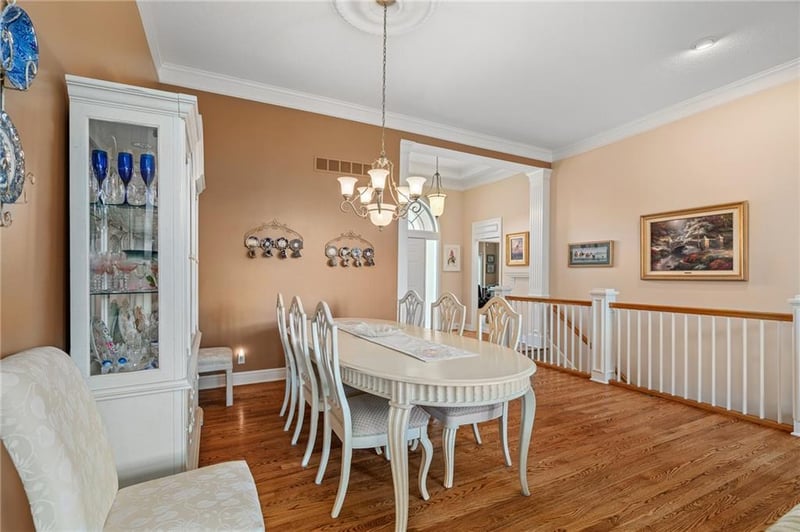7613 148th St, Overland Park, KS 66223