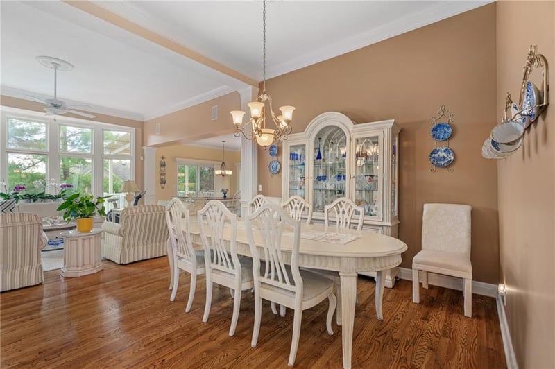 7613 148th St, Overland Park, KS 66223