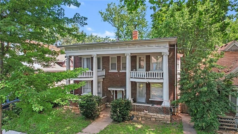 3214 E 11th St, Kansas City, MO 64127