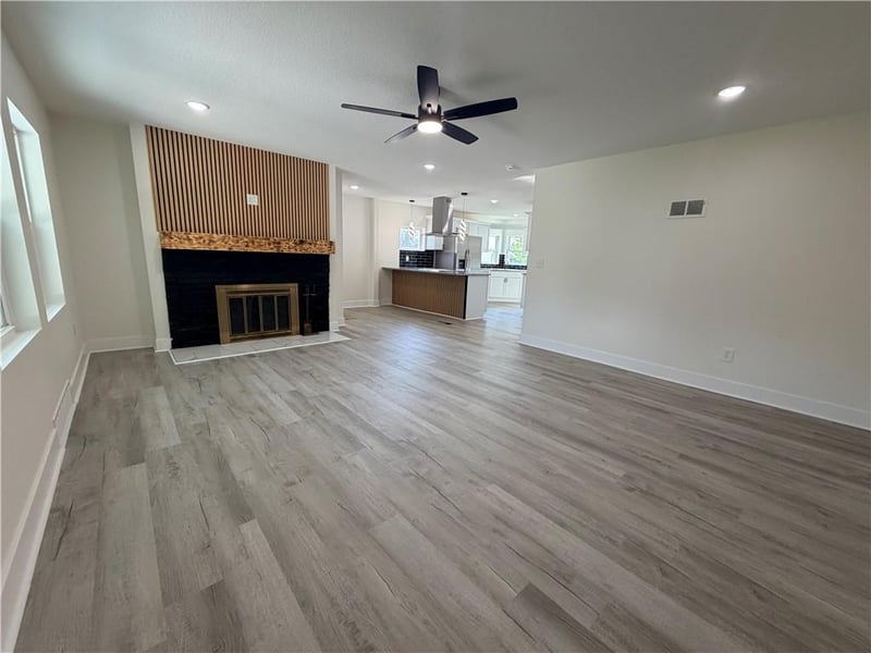 1201 49th St, Kansas City, KS 66102