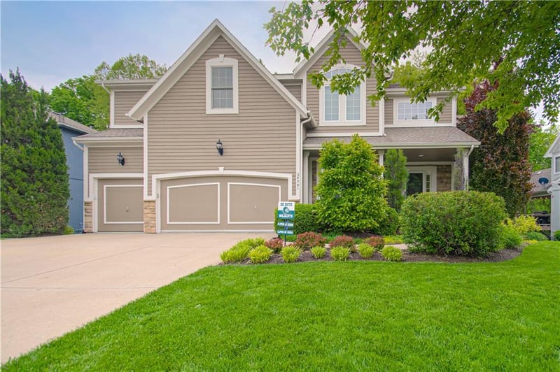24301 80th Pl, Lenexa, KS 66227