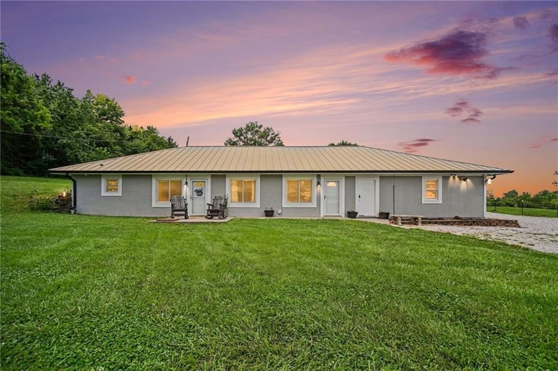 400 1601st Rd, Kingsville, MO 64061