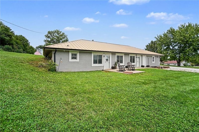 400 1601st Rd, Kingsville, MO 64061