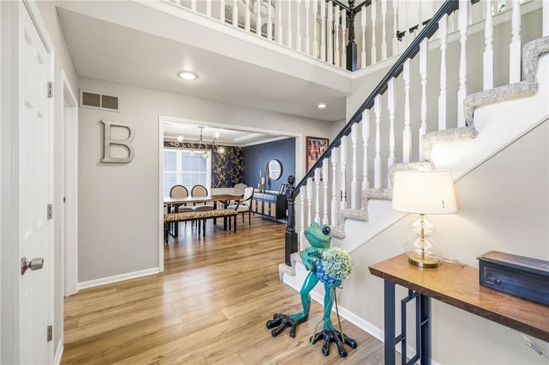 9646 116th Cir, Overland Park, KS 66210