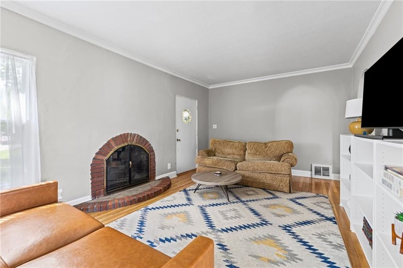 1101 55th St, Kansas City, KS 66106