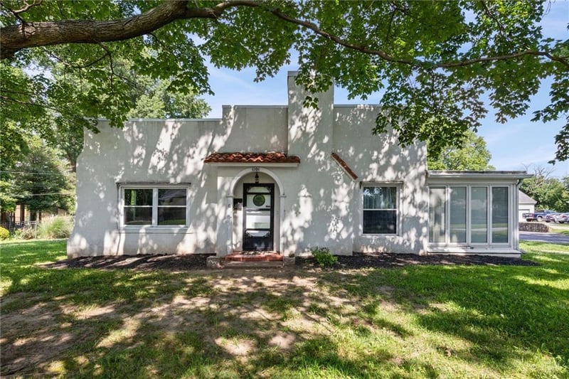 1101 55th St, Kansas City, KS 66106