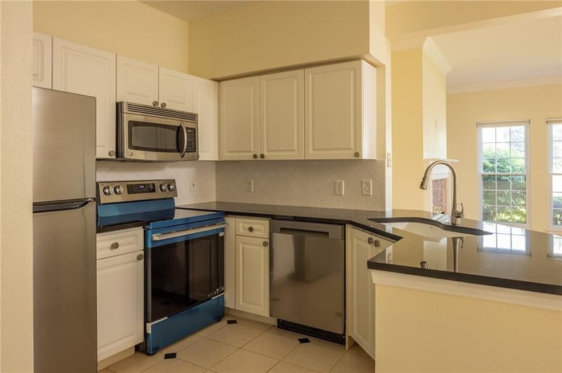 11603 Tomahawk Creek Pw #G, Leawood, KS 66211