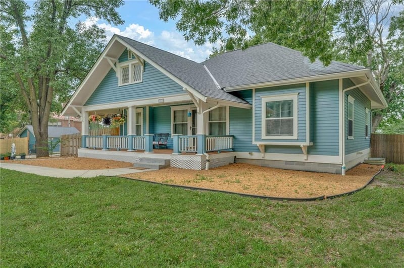 3112 155th St, Basehor, KS 66007