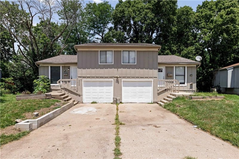 84568458 Lane Dr, Kansas City, MO 64138
