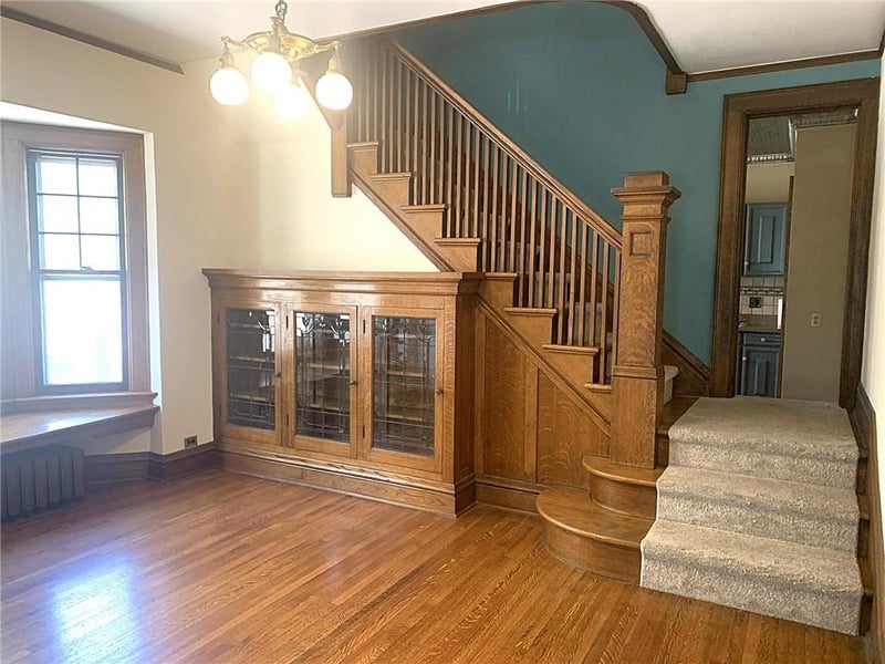 18 Concord Ave, Kansas City, MO 64112