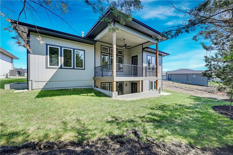 25031 98th Pl, Lenexa, KS 66227
