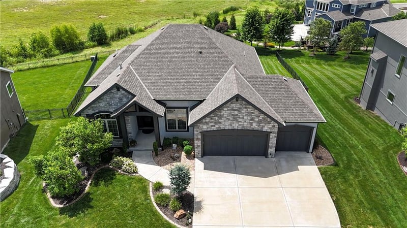25005 114th St, Olathe, KS 66061