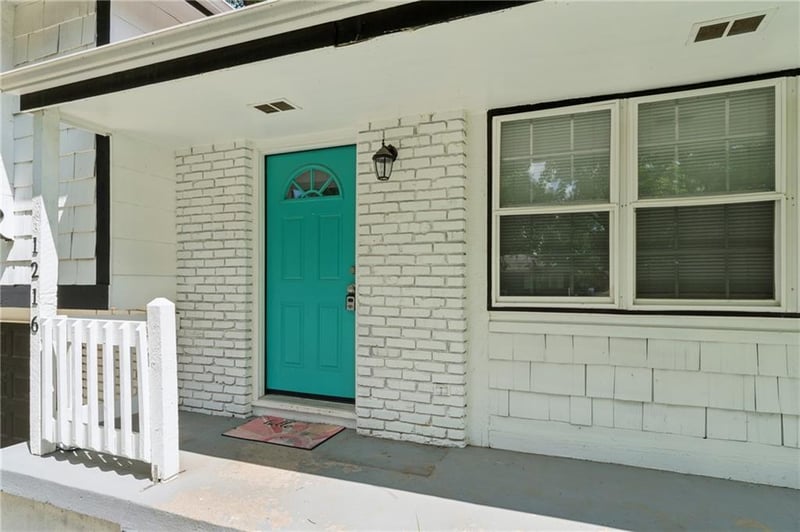 1216 66th Ter, Kansas City, MO 64118