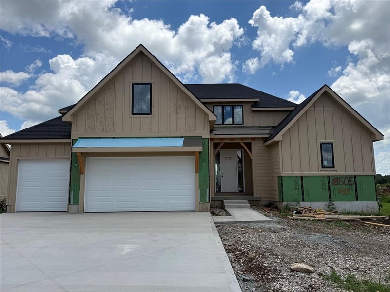 18505 Windsor St, Overland Park, KS 66085