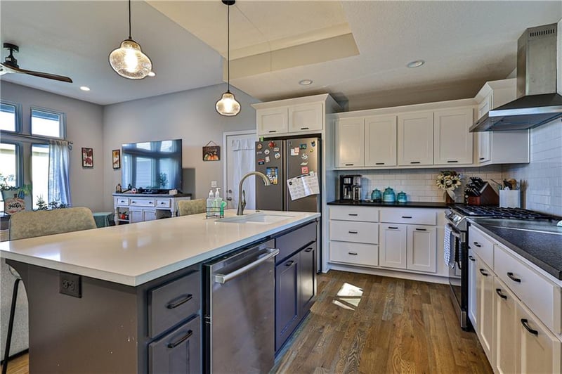 2206 Corbin Ct, Excelsior Springs, MO 64024