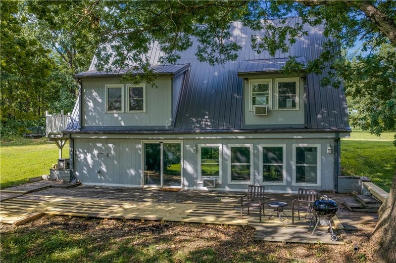 827 425 Rd, Knob Noster, MO 65336