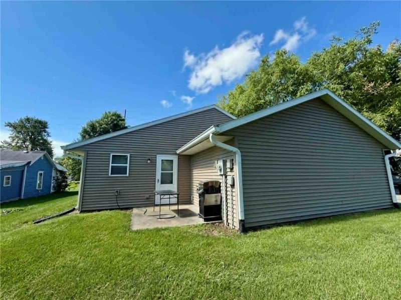 205 Alvin St, Maryville, MO 64468