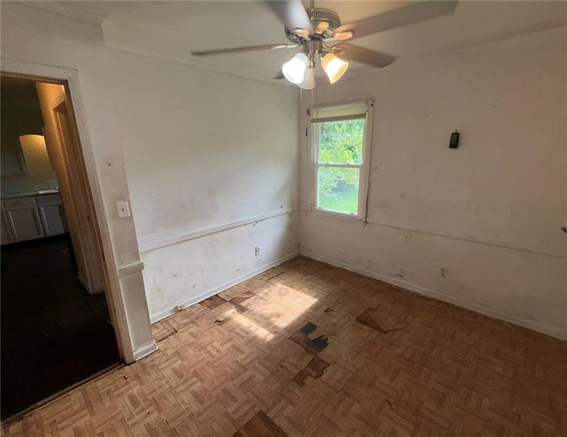2938 Chelsea Ave, Kansas City, MO 64128