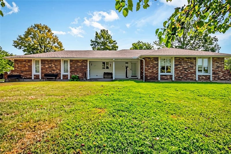 7129 202nd St, Holt, MO 64060