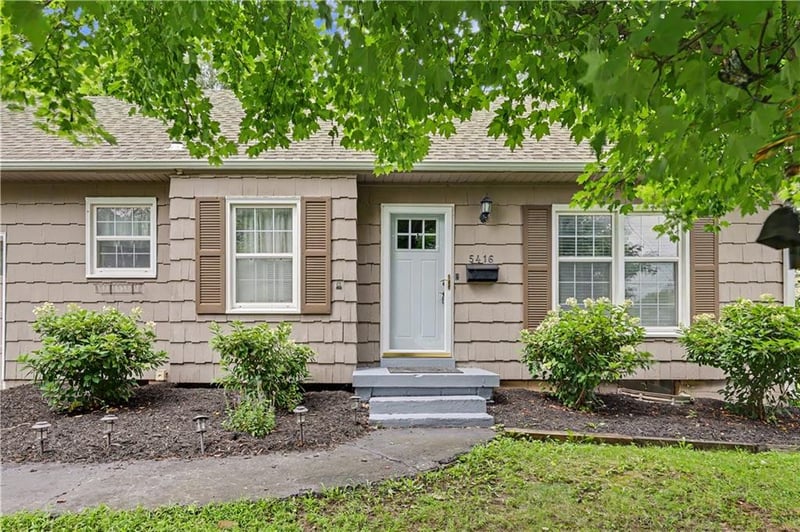 5416 51 St, Roeland Park, KS 66205