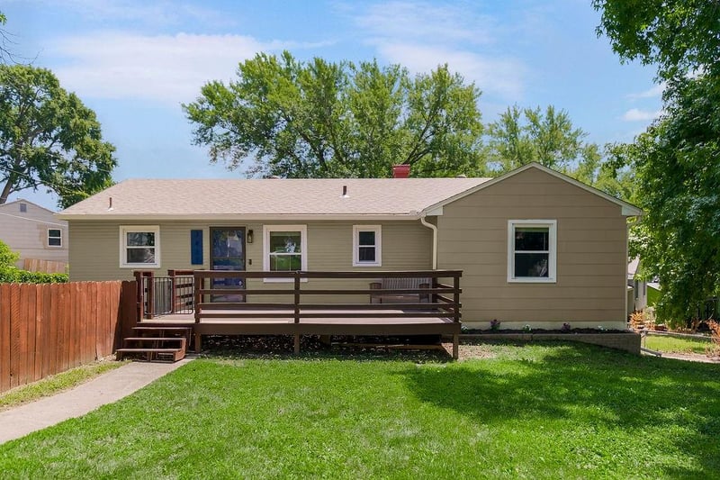 3437 Chelsea Ave, Kansas City, MO 64117