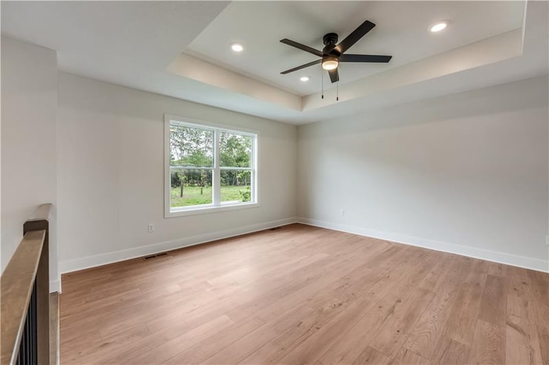 326 21st Rd, Warrensburg, MO 64093